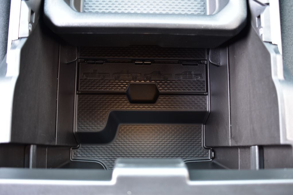 2026 RAM 1500 Big Horn/Lone Star Crew Cab 4x4 Night Edition w/5.7L Hemi