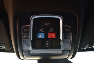 2026 RAM 1500 Big Horn/Lone Star Crew Cab 4x4 Night Edition w/5.7L Hemi