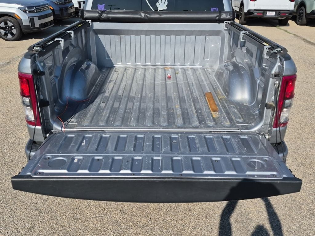 2021 RAM 1500 Big Horn/Lone Star Crew Cab 4x4 Night Edition w/5.7L Hemi eTorque