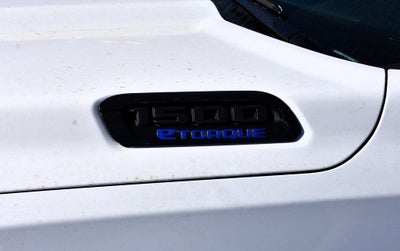 2026 RAM 1500 Big Horn/Lone Star Crew Cab 4x4 Night Edition w/5.7L Hemi