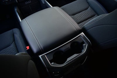 2026 RAM 1500 Big Horn/Lone Star Crew Cab 4x4 Night Edition w/5.7L Hemi