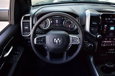 2026 RAM 1500 Big Horn/Lone Star Crew Cab 4x4 Night Edition w/5.7L Hemi