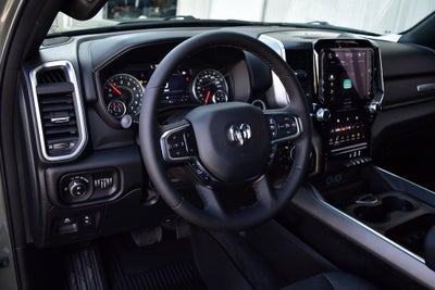 2026 RAM 1500 Big Horn/Lone Star Crew Cab 4x4 Night Edition w/5.7L Hemi