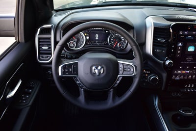 2026 RAM 1500 Big Horn/Lone Star Crew Cab 4x4 Night Edition w/5.7L Hemi