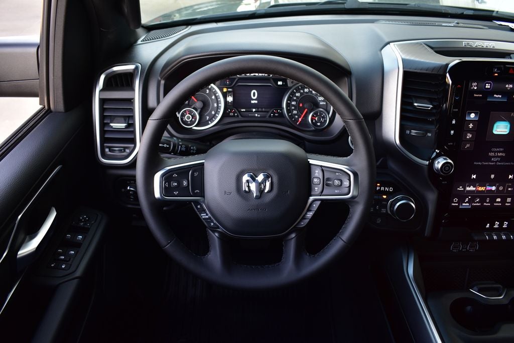 2026 RAM 1500 Big Horn/Lone Star Crew Cab 4x4 Night Edition w/5.7L Hemi