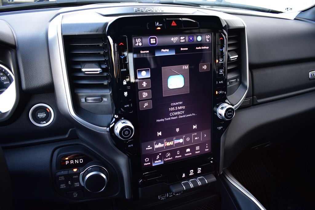 2026 RAM 1500 Big Horn/Lone Star Crew Cab 4x4 Night Edition w/5.7L Hemi