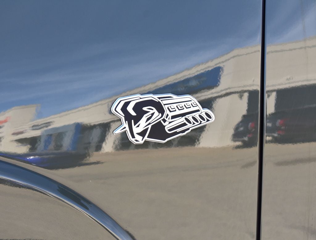 2026 RAM 1500 Big Horn/Lone Star Crew Cab 4x4 Night Edition w/5.7L Hemi