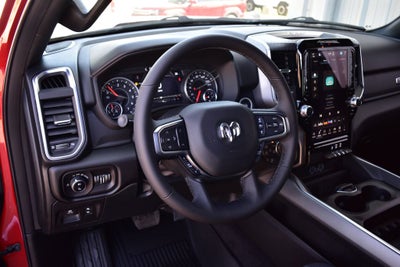 2026 RAM 1500 Big Horn/Lone Star Crew Cab 4x4 Night Edition w/5.7L Hemi