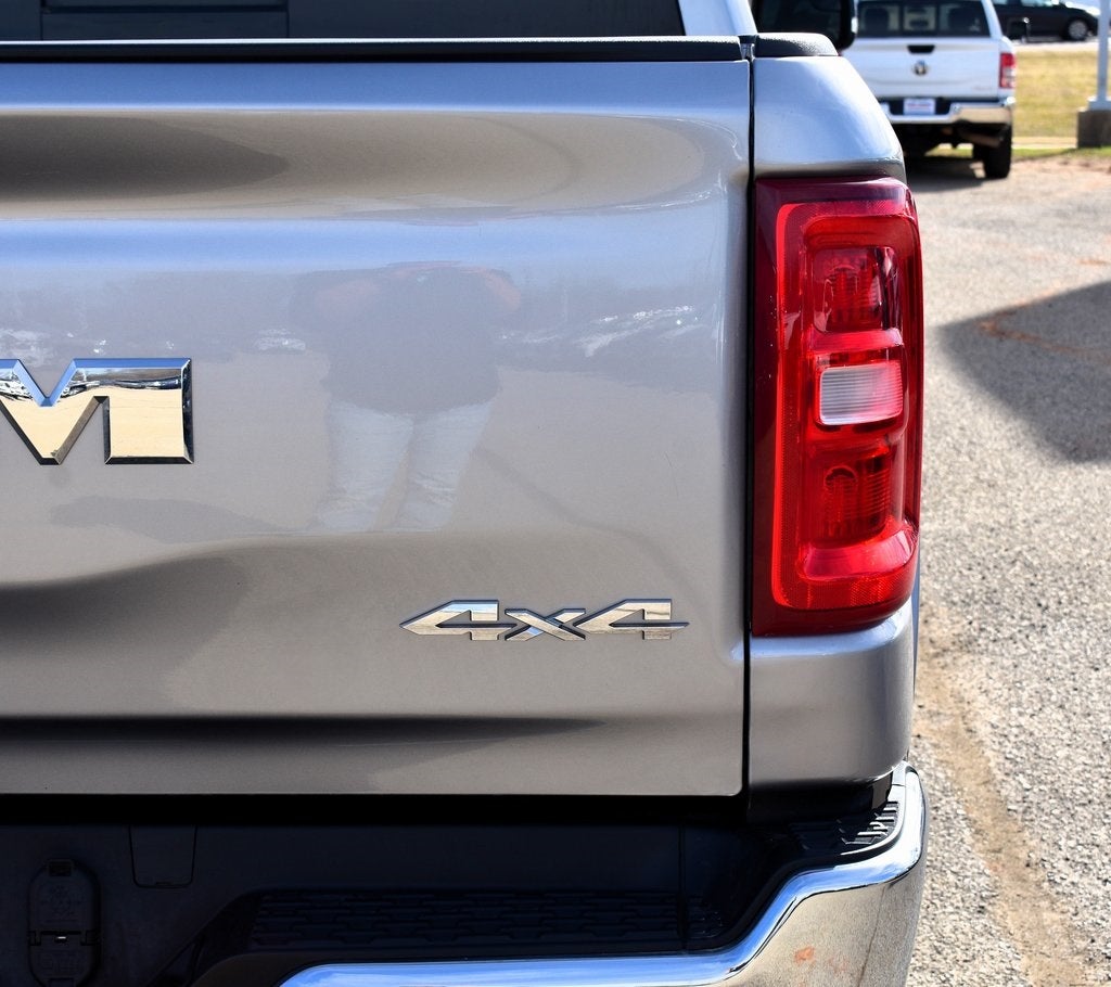 2025 RAM 1500 Laramie Crew Cab 4x4