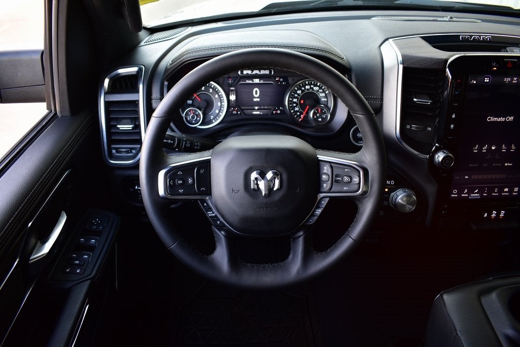 2025 RAM 1500 Laramie Crew Cab 4x4