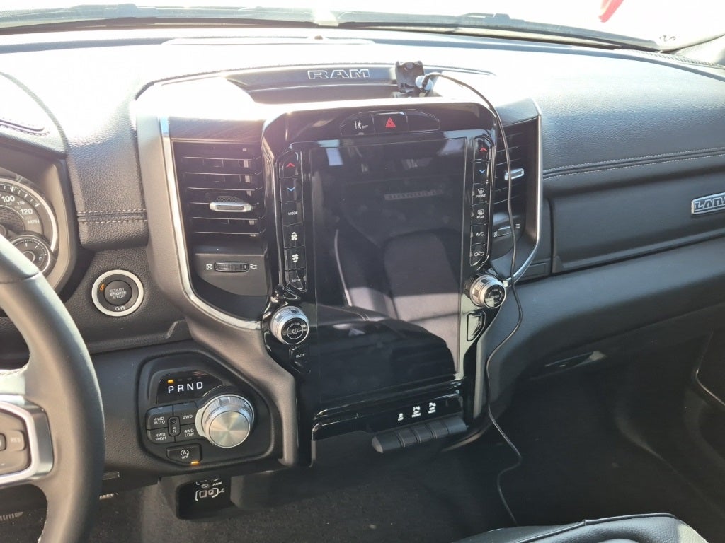 2025 RAM 1500 Laramie Crew Cab 4x4