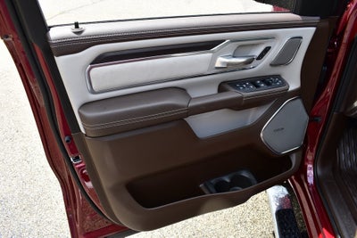 2025 RAM 1500 Laramie Crew Cab 4x4 5'7" Box