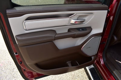 2025 RAM 1500 Laramie Crew Cab 4x4 5'7" Box