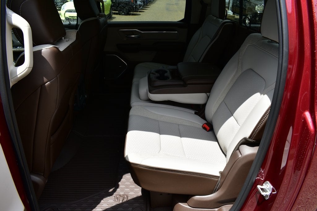 2025 RAM 1500 Laramie Crew Cab 4x4 5'7" Box