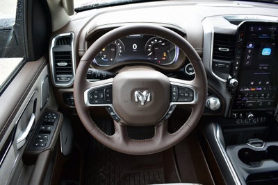 2025 RAM 1500 Laramie Crew Cab 4x4 5'7" Box