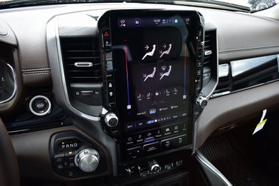 2025 RAM 1500 Laramie Crew Cab 4x4 5'7" Box