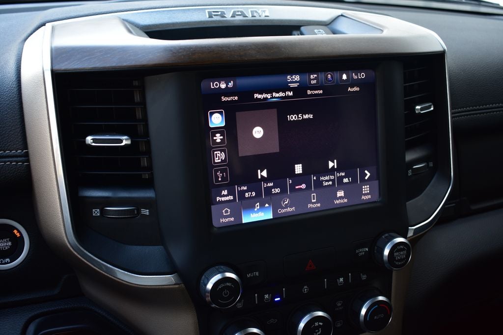 2022 RAM 1500 Laramie