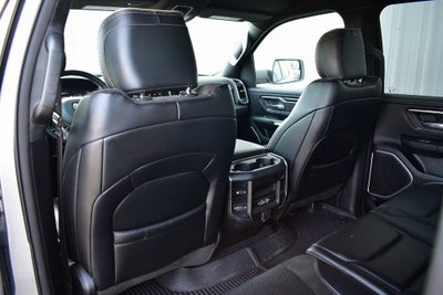 2023 RAM 1500 Laramie Crew Cab 4x4 w/5.7L Hemi