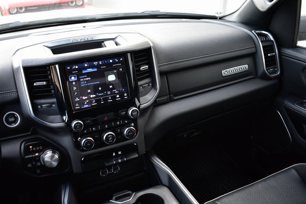 2023 RAM 1500 Laramie Crew Cab 4x4 w/5.7L Hemi