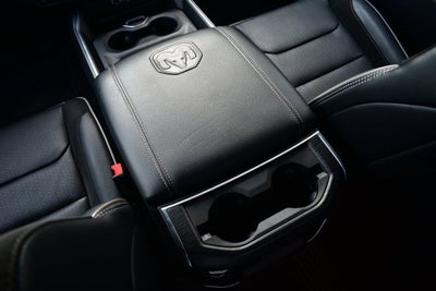 2023 RAM 1500 Laramie Crew Cab 4x4 w/5.7L Hemi