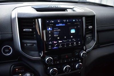 2023 RAM 1500 Laramie Crew Cab 4x4 w/5.7L Hemi