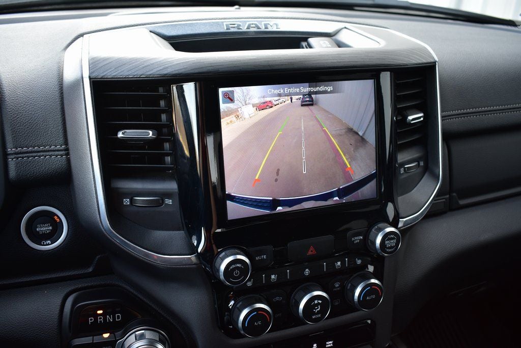 2023 RAM 1500 Laramie Crew Cab 4x4 w/5.7L Hemi