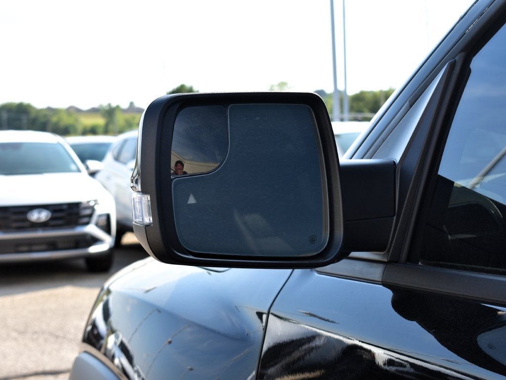 2025 RAM 1500 RHO