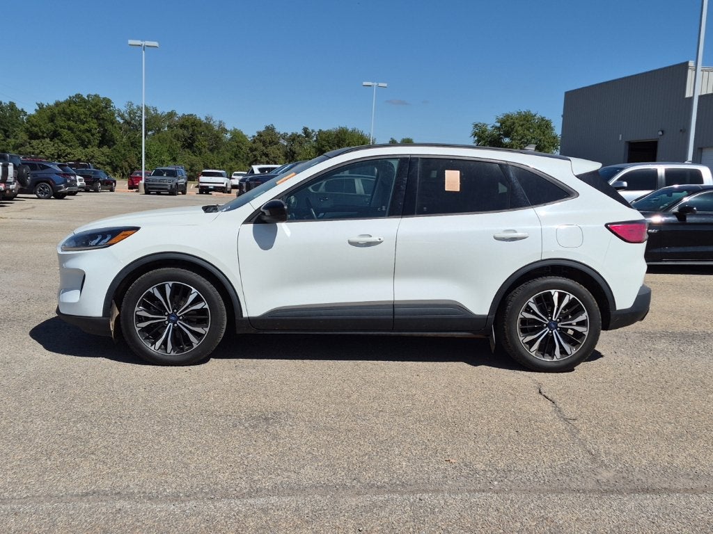 2021 Ford Escape SE