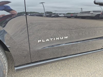 2025 Ford Expedition Platinum