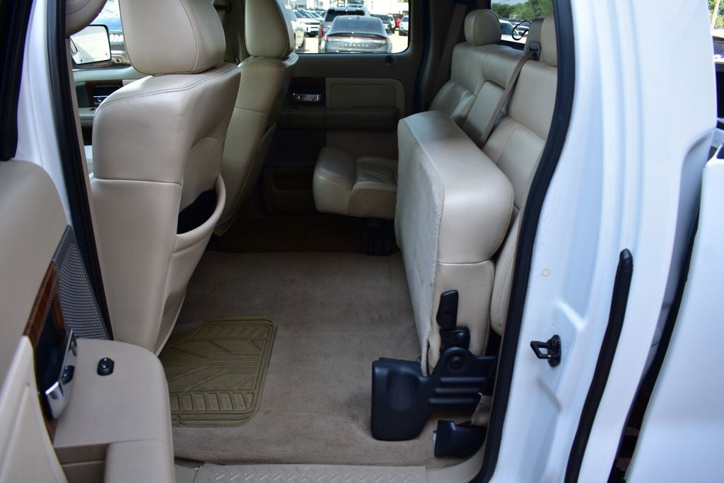 2004 Ford F-150 Lariat