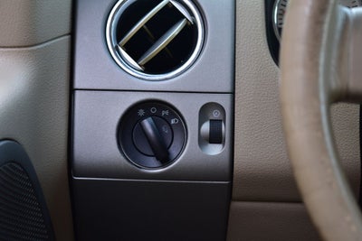 2004 Ford F-150 Lariat