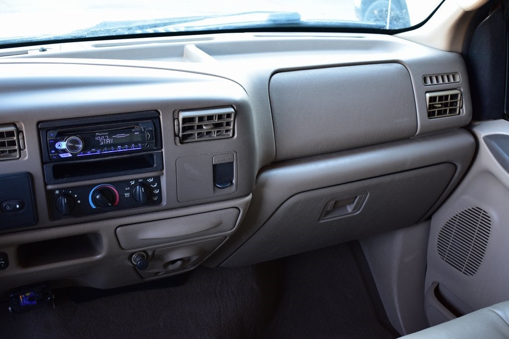 2004 Ford F-350SD Lariat SRW 4X4