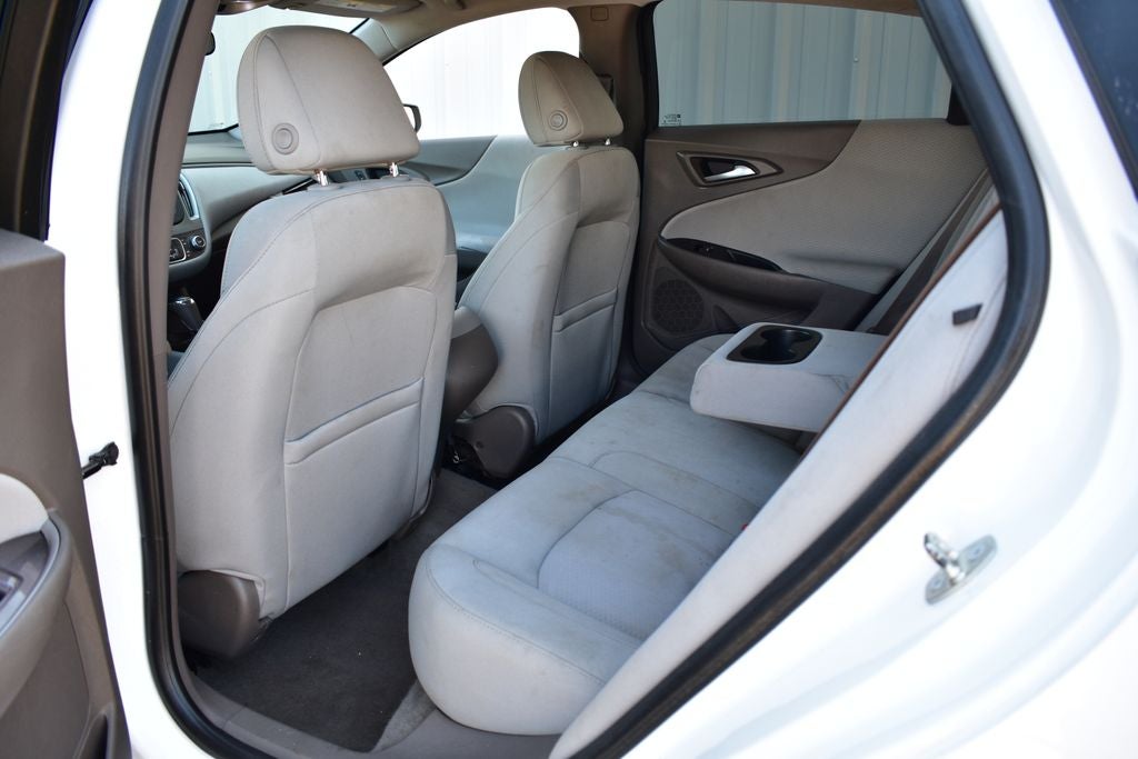2018 Chevrolet Malibu LS 1FL