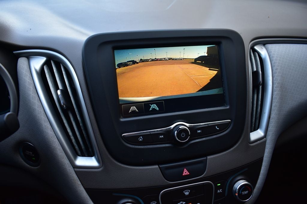 2018 Chevrolet Malibu LS 1FL