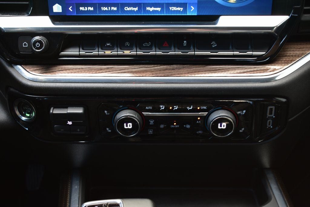 2025 Chevrolet Silverado 1500 LT Z71 Crew Cab 4x4