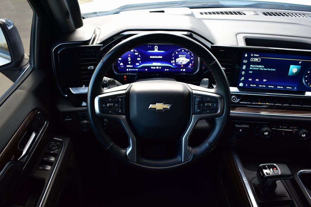 2025 Chevrolet Silverado 1500 LT Z71 Crew Cab 4x4