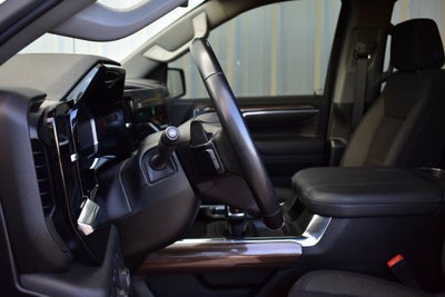 2025 Chevrolet Silverado 1500 LT Z71 Crew Cab 4x4