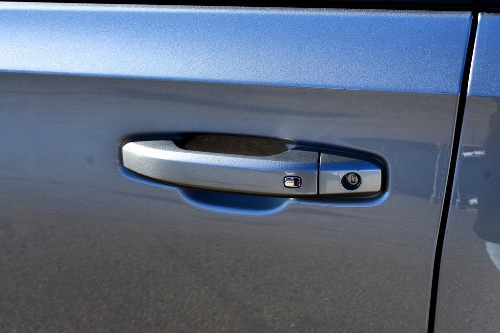 2023 GMC Yukon XL AT4