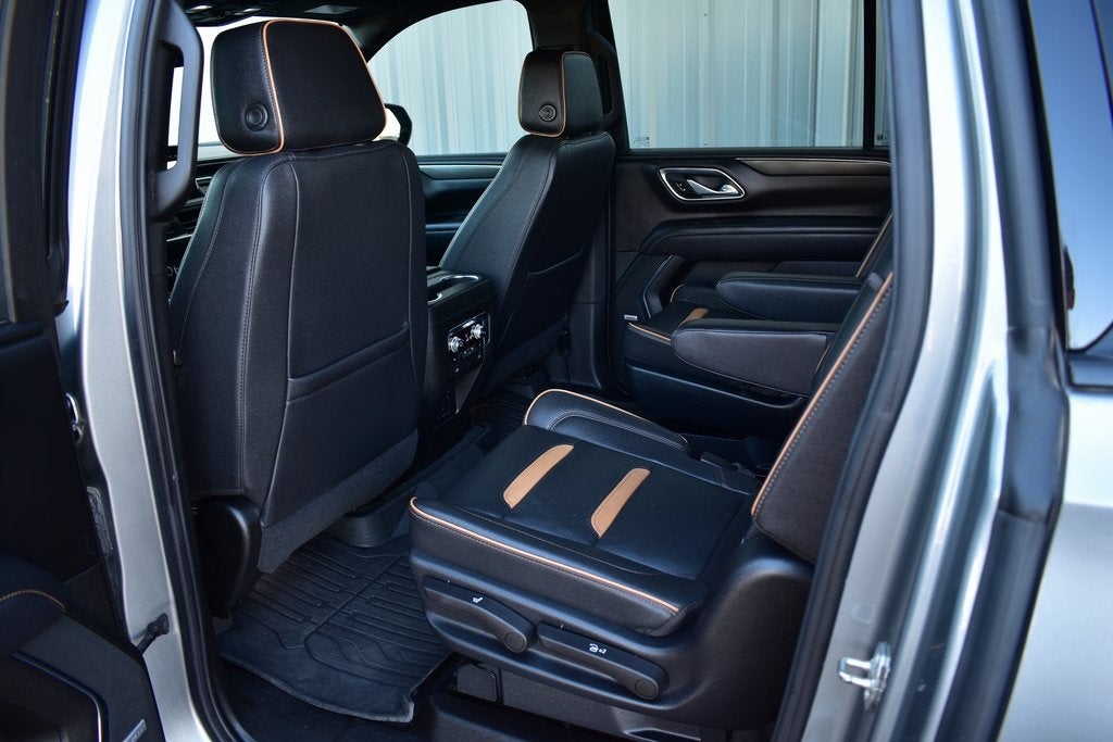 2023 GMC Yukon XL AT4