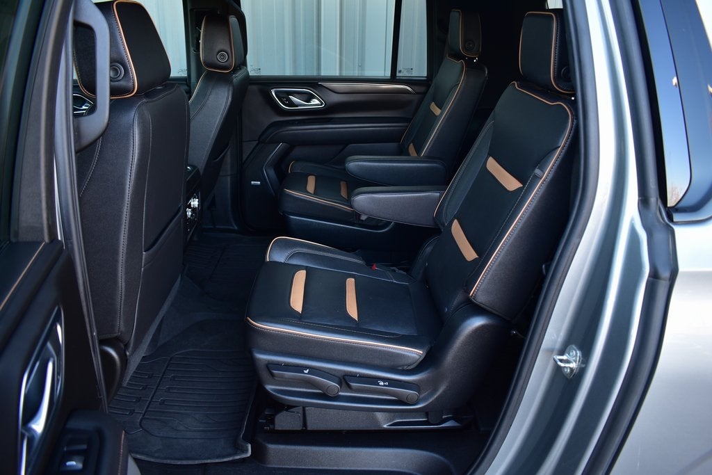 2023 GMC Yukon XL AT4