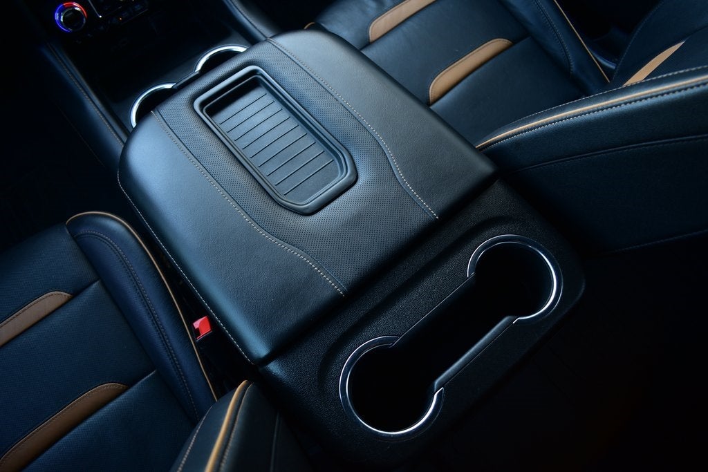 2023 GMC Yukon XL AT4