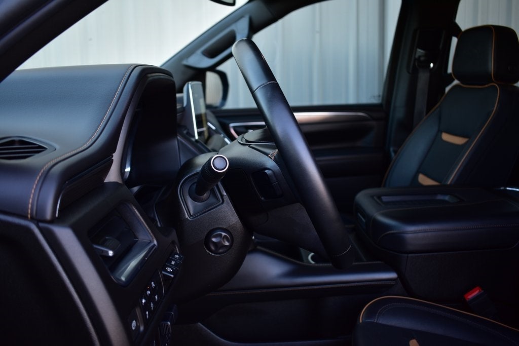 2023 GMC Yukon XL AT4