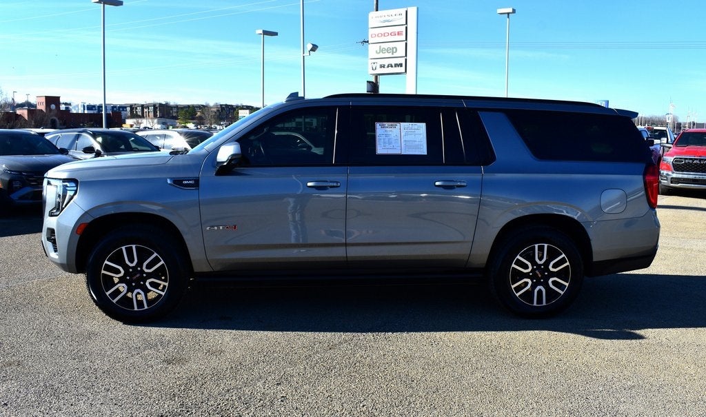 2023 GMC Yukon XL AT4