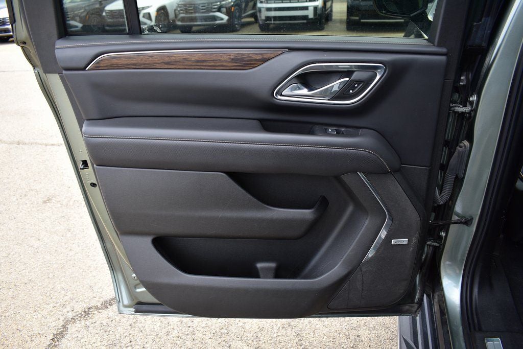 2023 Chevrolet Suburban Premier 4WD