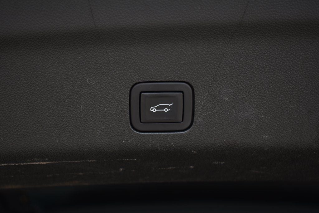 2023 Chevrolet Suburban Premier 4WD