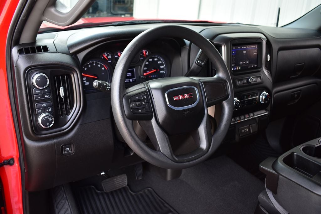 2024 GMC Sierra 1500 Pro Crew Cab 4x4 Graphite Edition