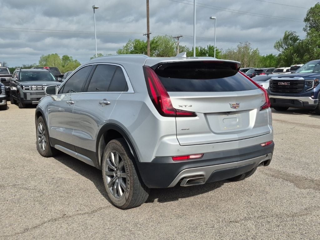 2021 Cadillac XT4 Premium Luxury AWD