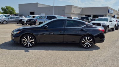 2022 Nissan Altima 2.5 SR