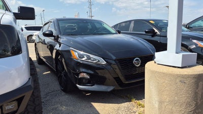 2022 Nissan Altima 2.5 SR