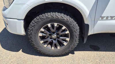 2018 Nissan Titan PRO-4X